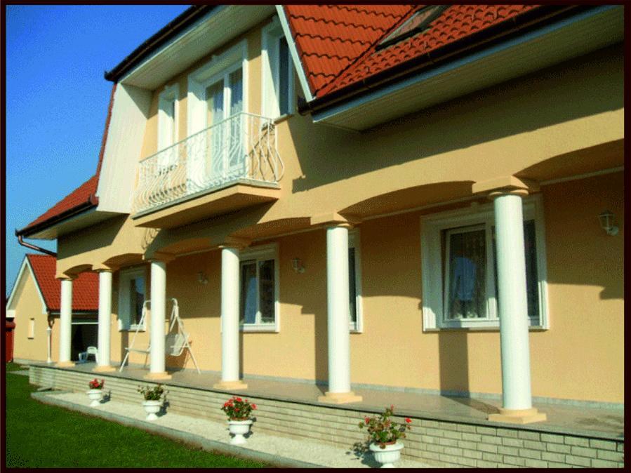 Erika Vendeghaz Hotel Bük Exterior foto