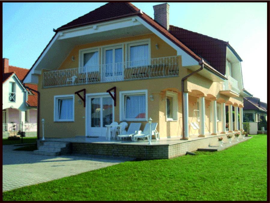 Erika Vendeghaz Hotel Bük Exterior foto